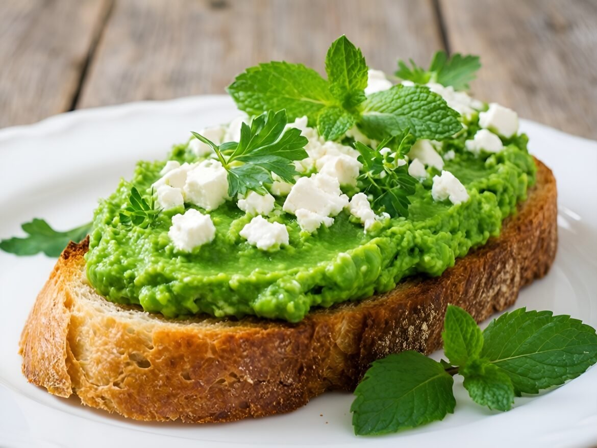 Fresh and Flavorful Pea-Feta Breakfast Toasts